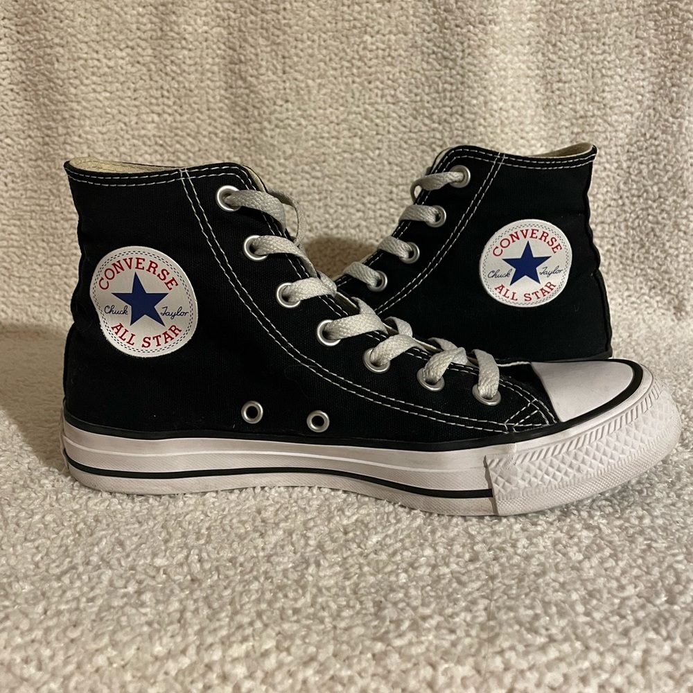 Black Hightop Converse